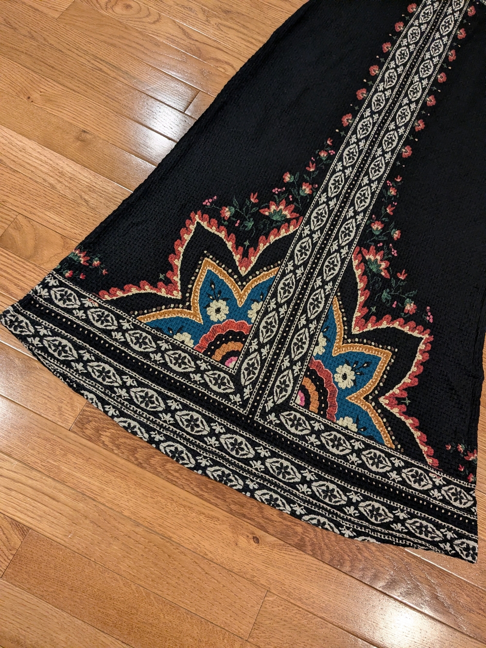 Farm Rio Mixed Print Black Maxi Skirt Ribbed Floral Knit NWT Medium - Picture 10 of 15